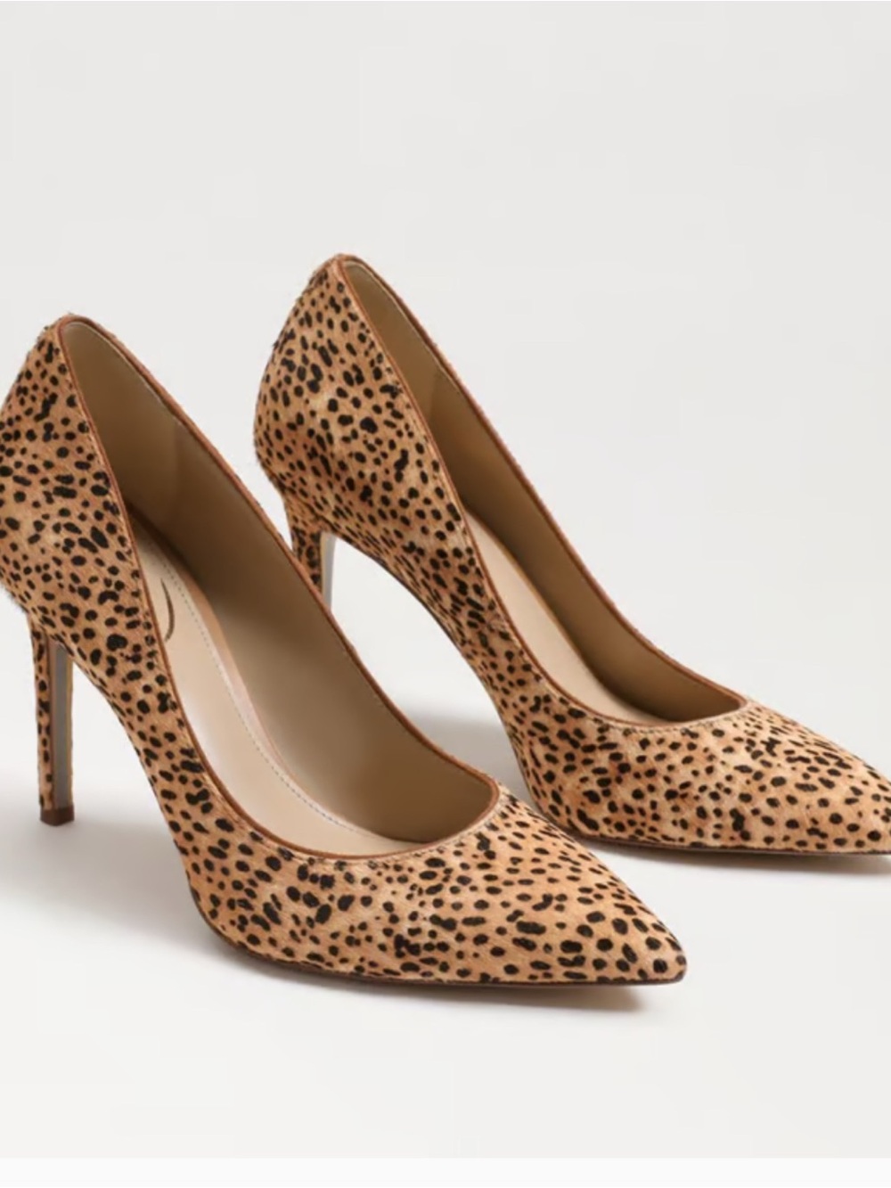 Sam Edelman Hazel Leopard Pumps
Size 9 Wide